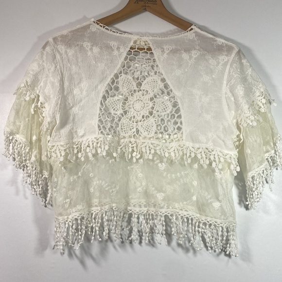 Ember Mesh, Lace, and Fringe White Short Sleeve Crop Top Size Small - Picture 5 of 7